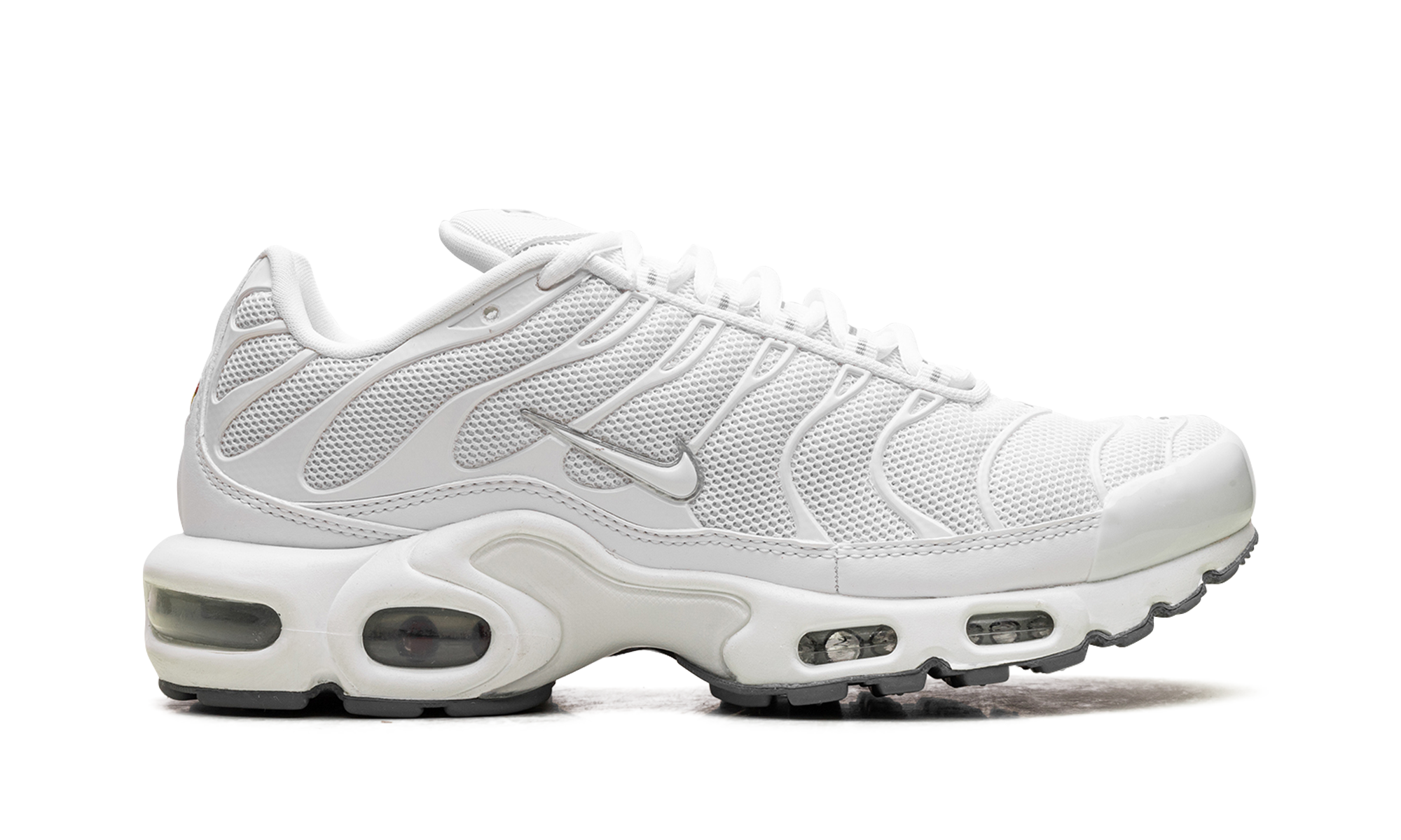 Air Max Plus "Triple white" 604133 139