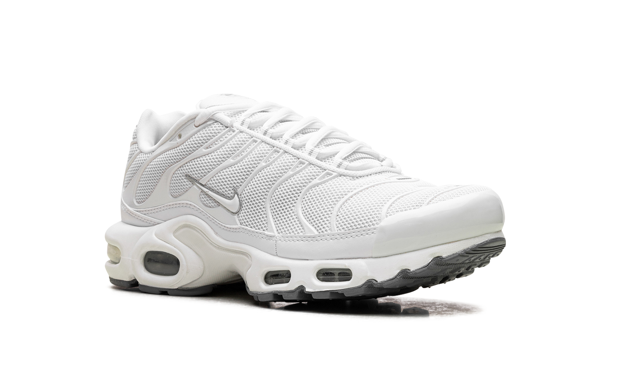 Air Max Plus "Triple white" 604133 139