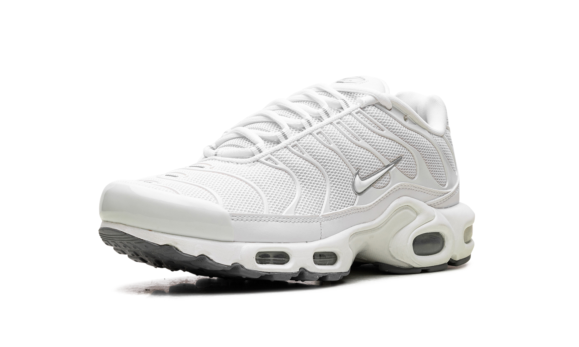 Air Max Plus "Triple white" 604133 139