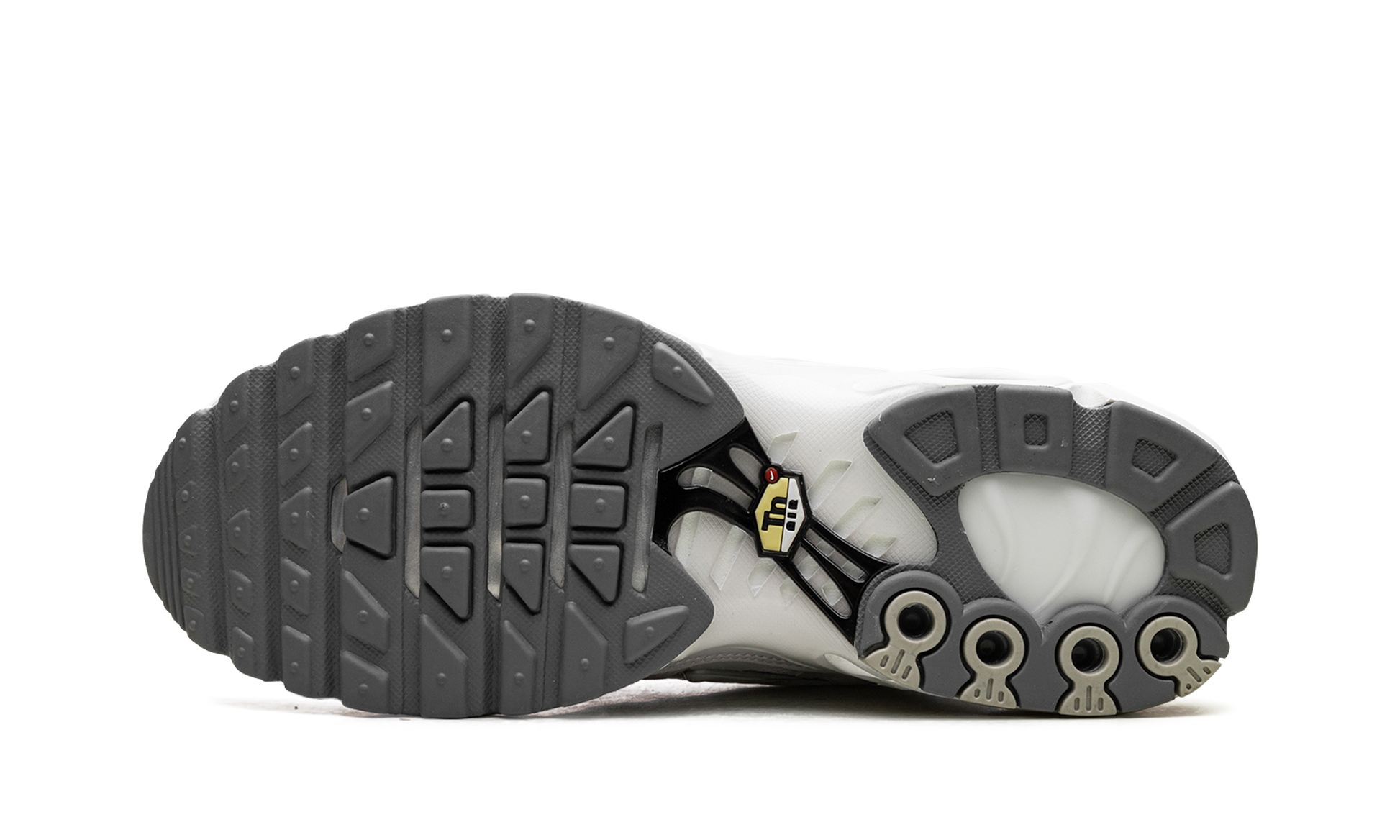 Air Max Plus "Triple white" 604133 139