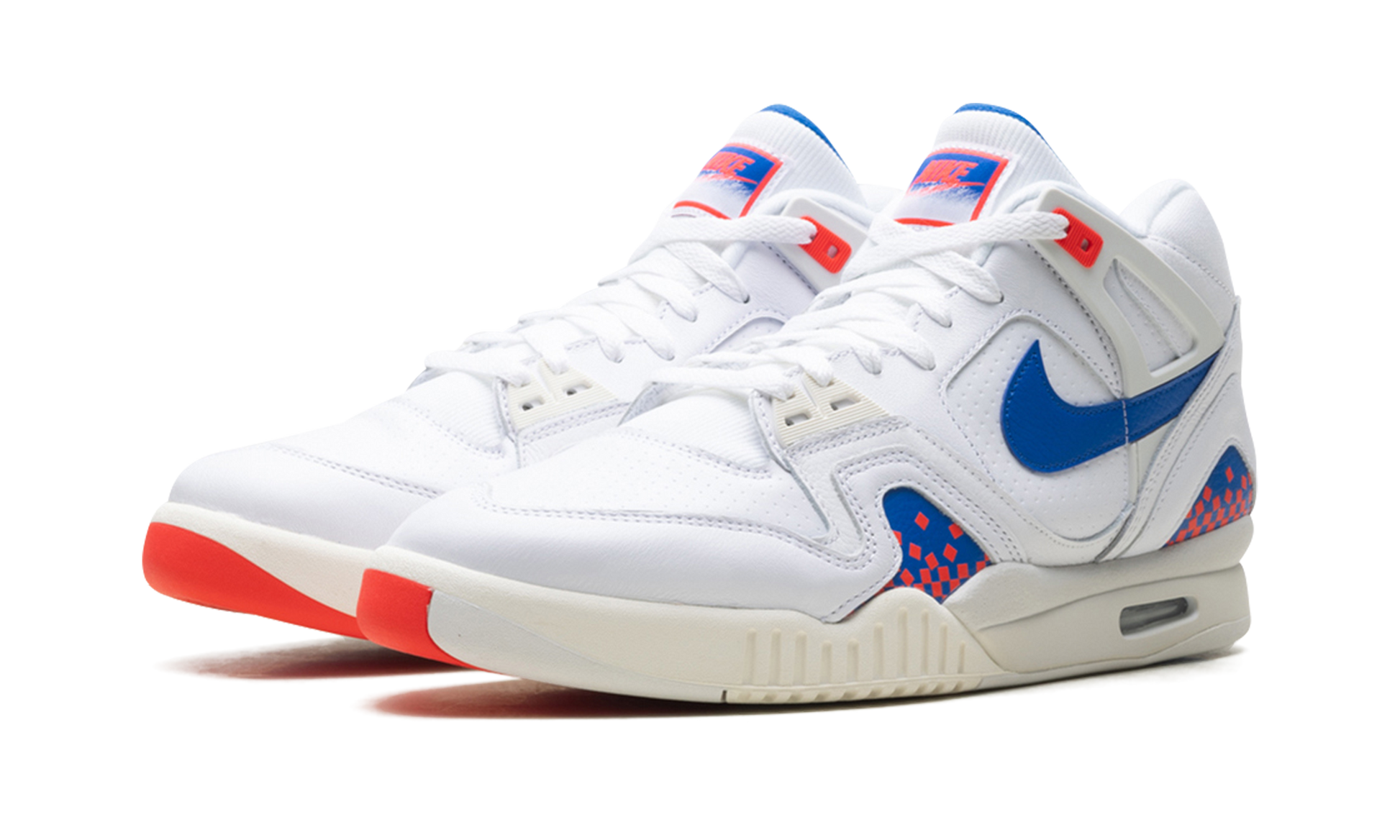 Air Tech "Pixel court (2025)" FZ9033 102