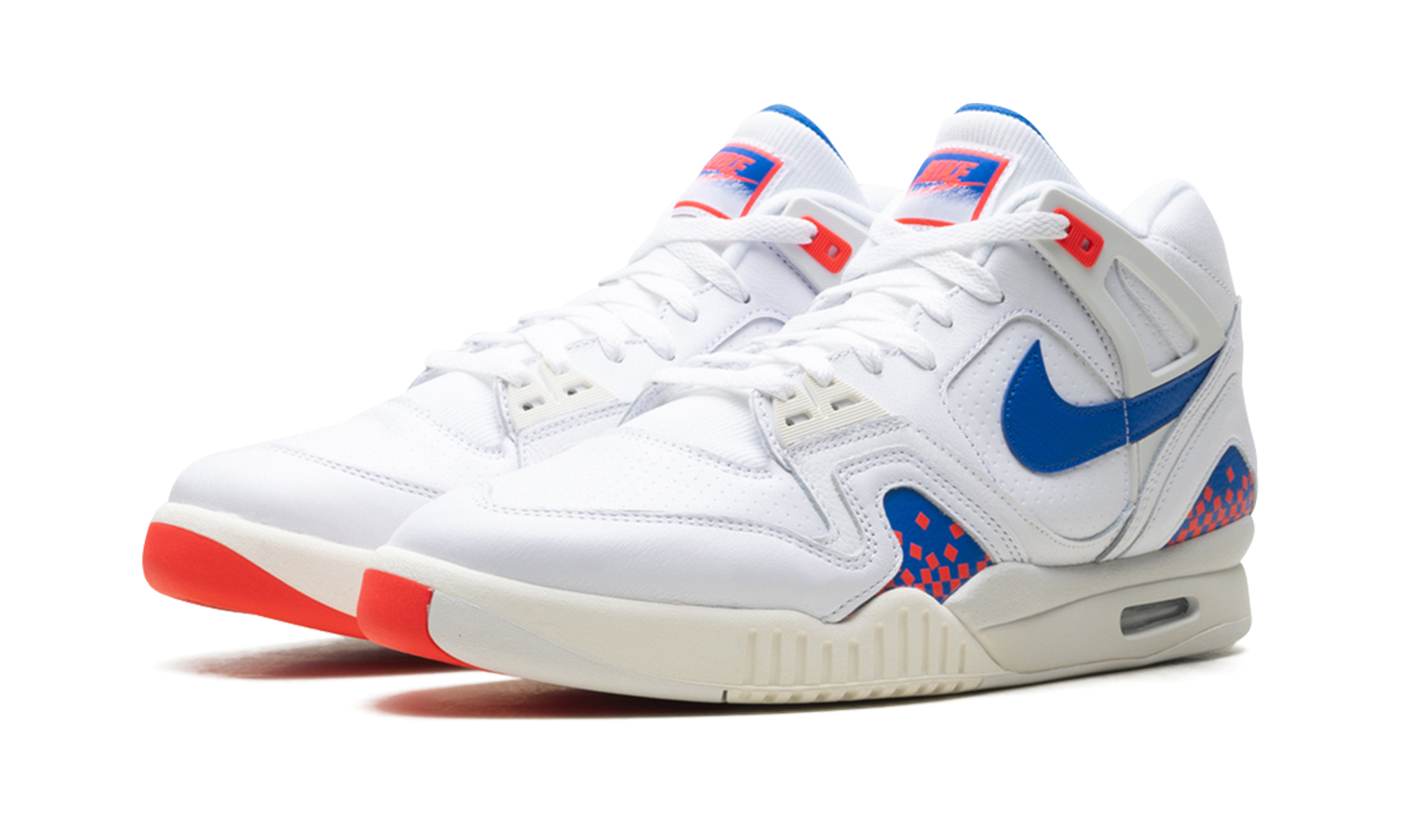 Air Tech "Pixel court (2025)" FZ9033 102