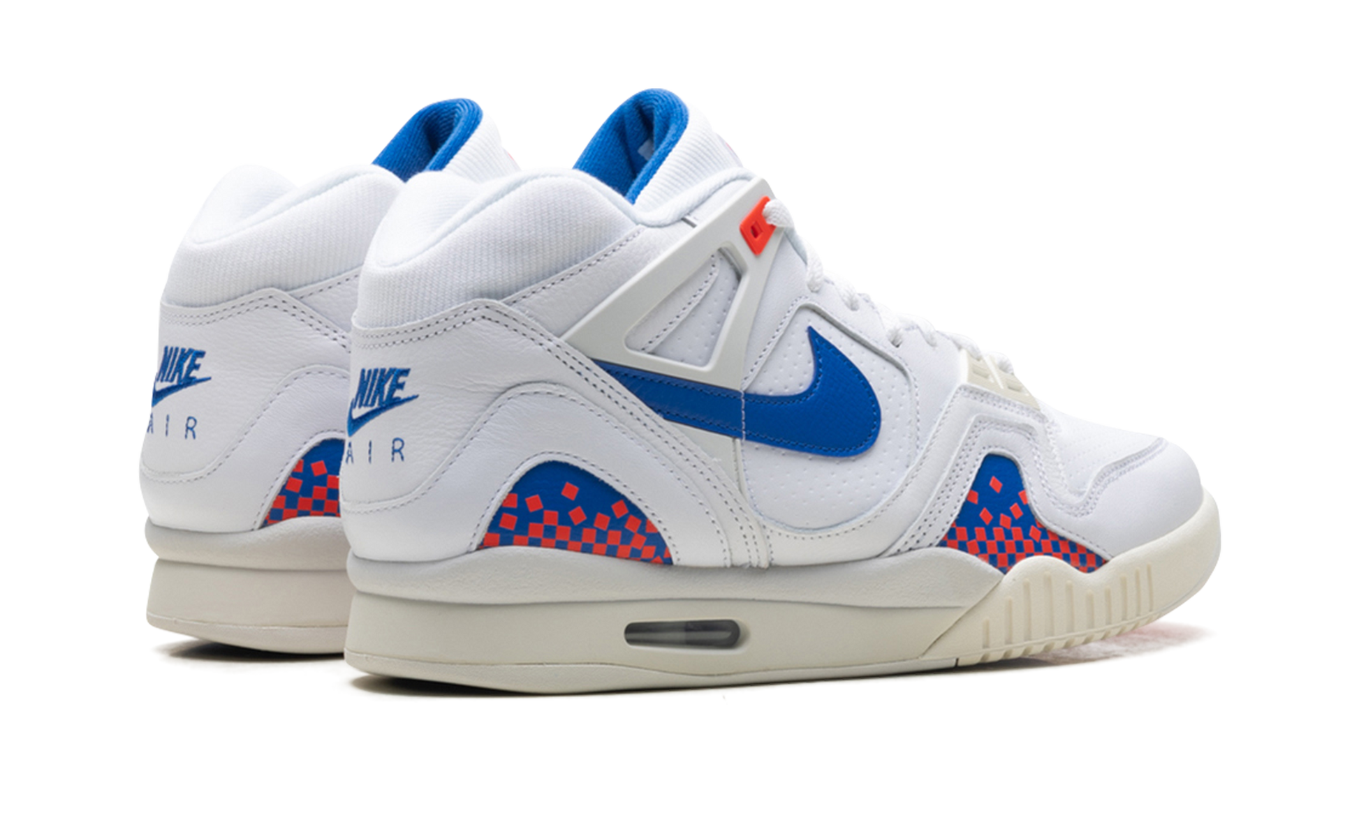 Air Tech "Pixel court (2025)" FZ9033 102
