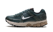 Air Zoom Vomero 5 Women "Vintage green" FN6742 300