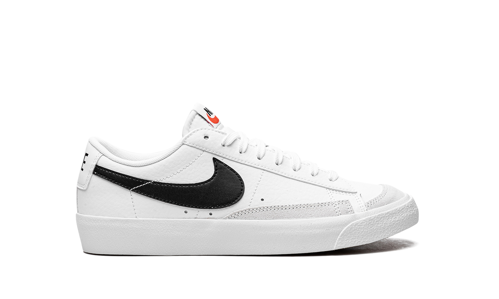 Blazer Low '77 GS "White black" DA4074 101