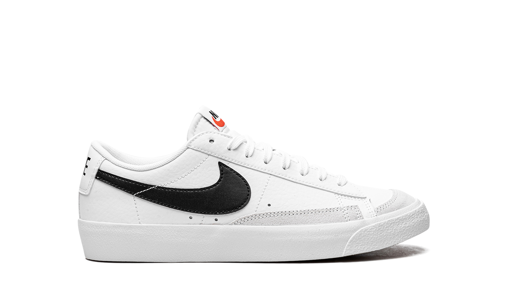 Blazer Low '77 GS "White black" DA4074 101