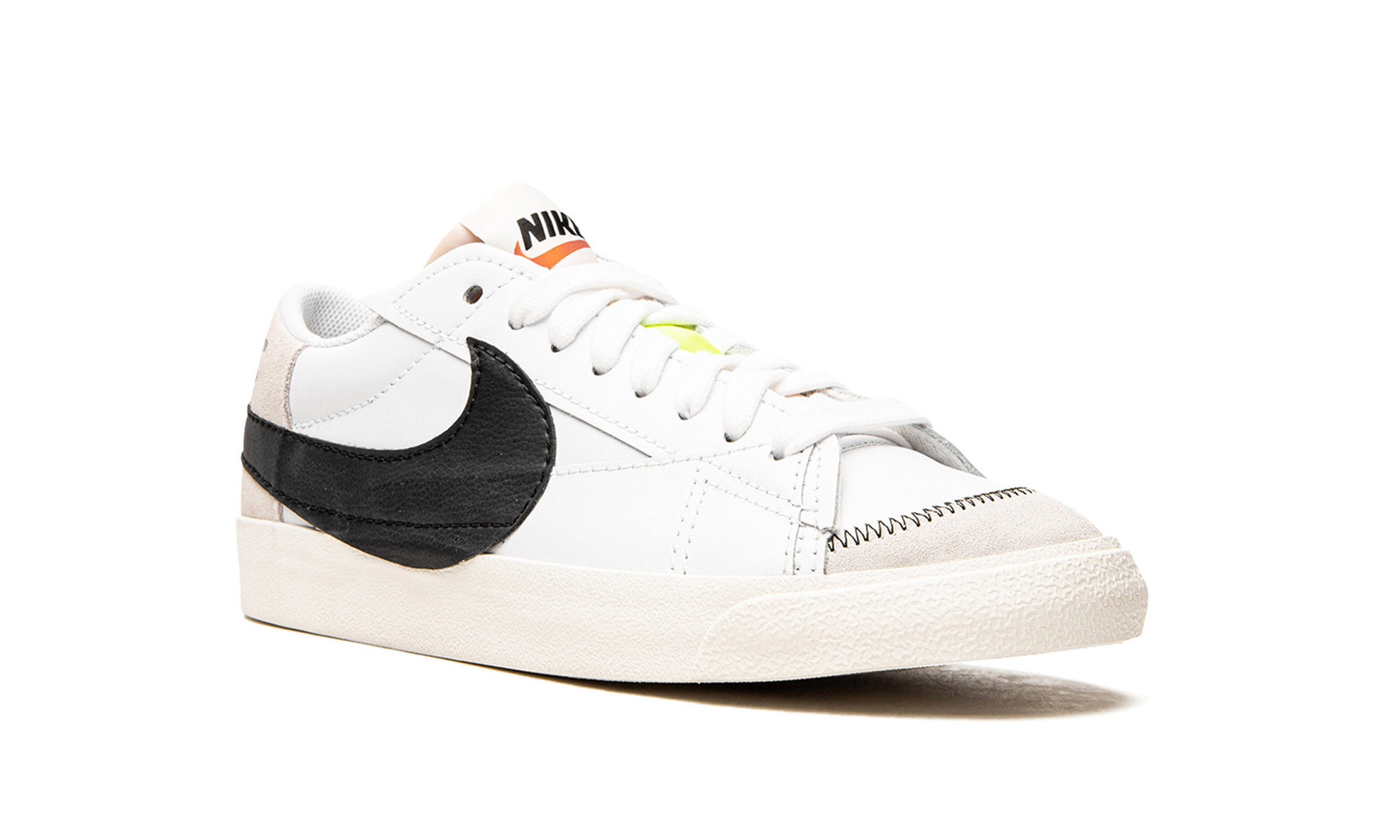 Blazer Low 77 Jumbo "White black sail" DN2158 101