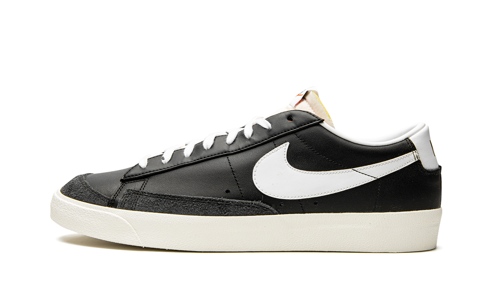 Blazer Low '77 Vintage "Black white" DA6364 001