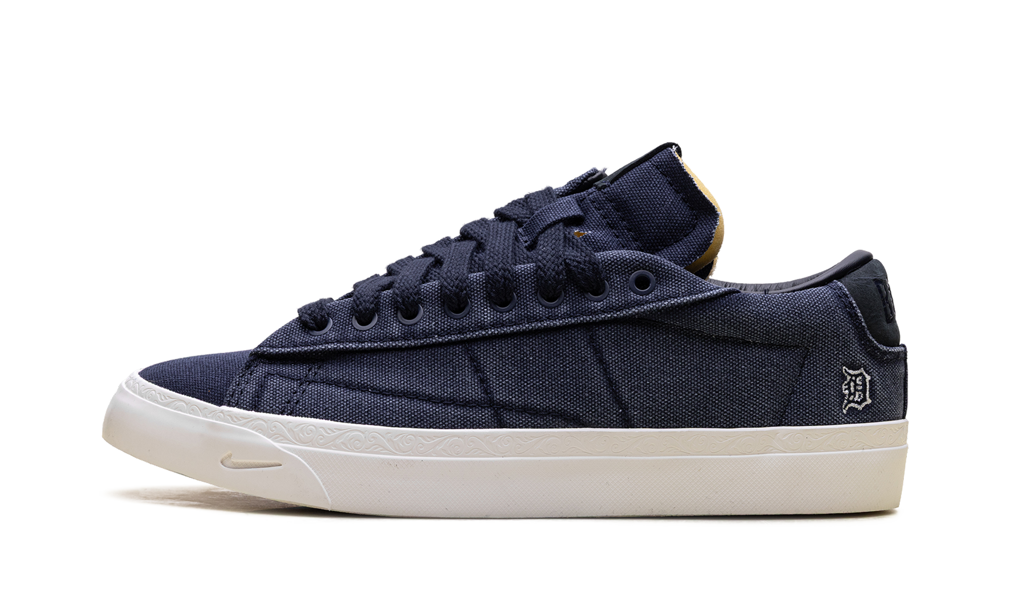 Blazer Low "Devin booker x detroit tigers - college navy" HQ2054 400
