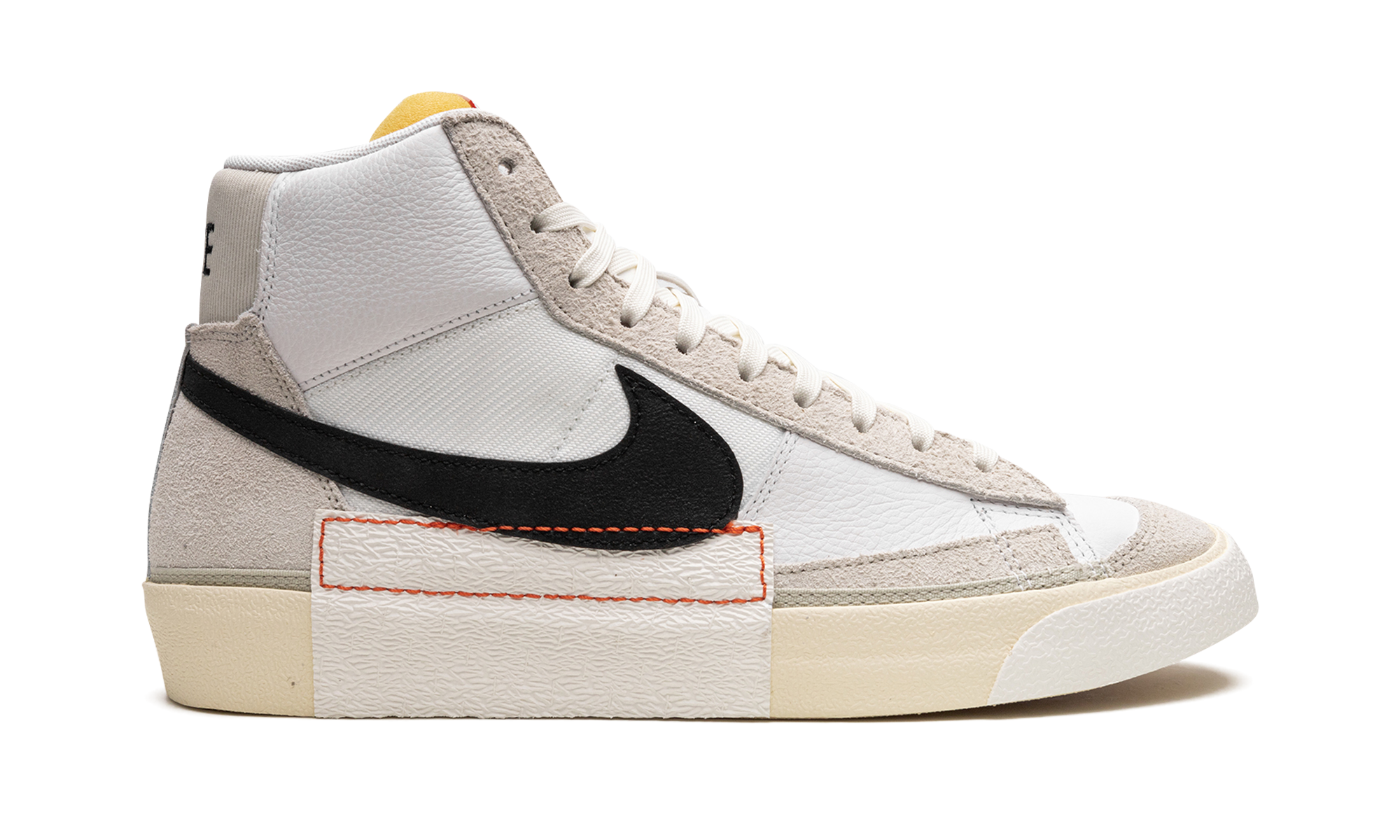 Blazer Mid '77 "Pro club light bone" DQ7673 100