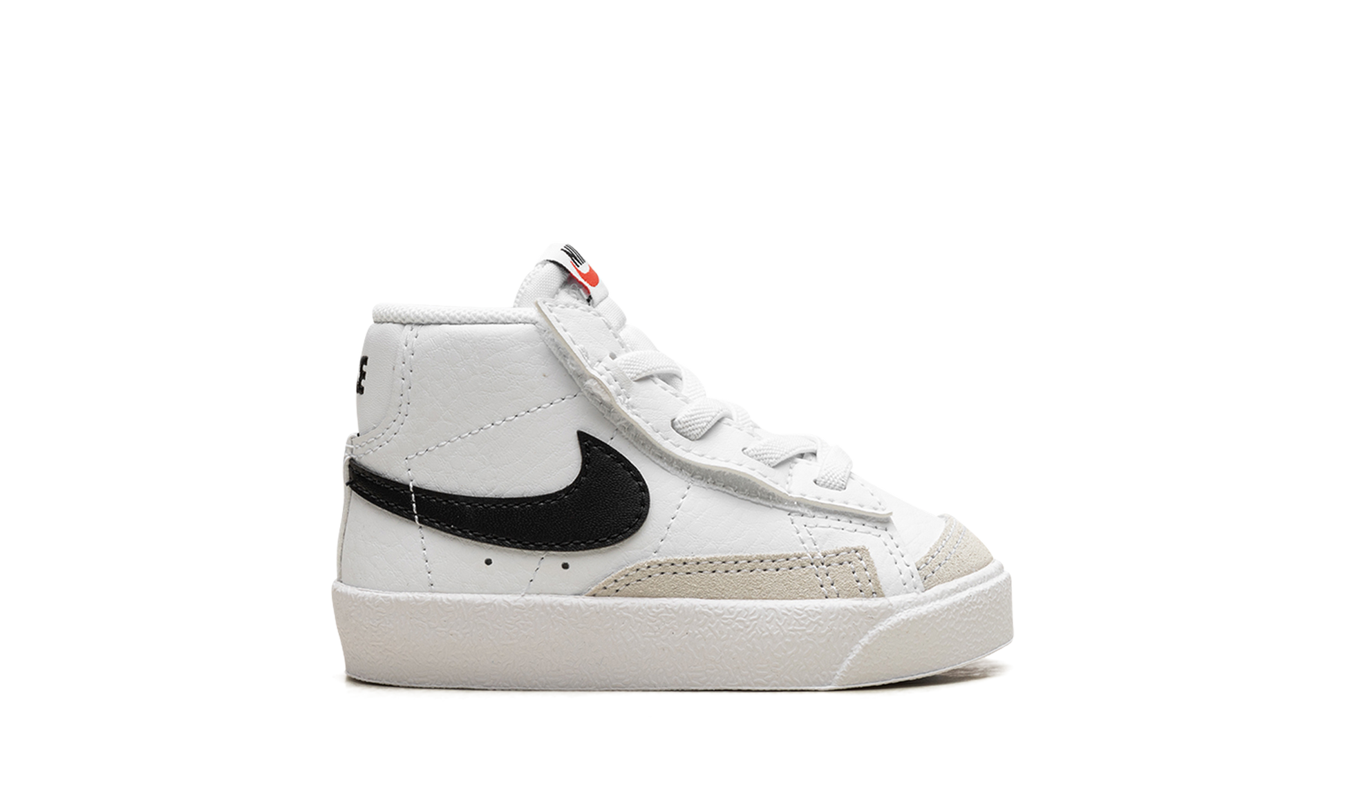 Blazer Mid '77 "White/black" DA4088 100