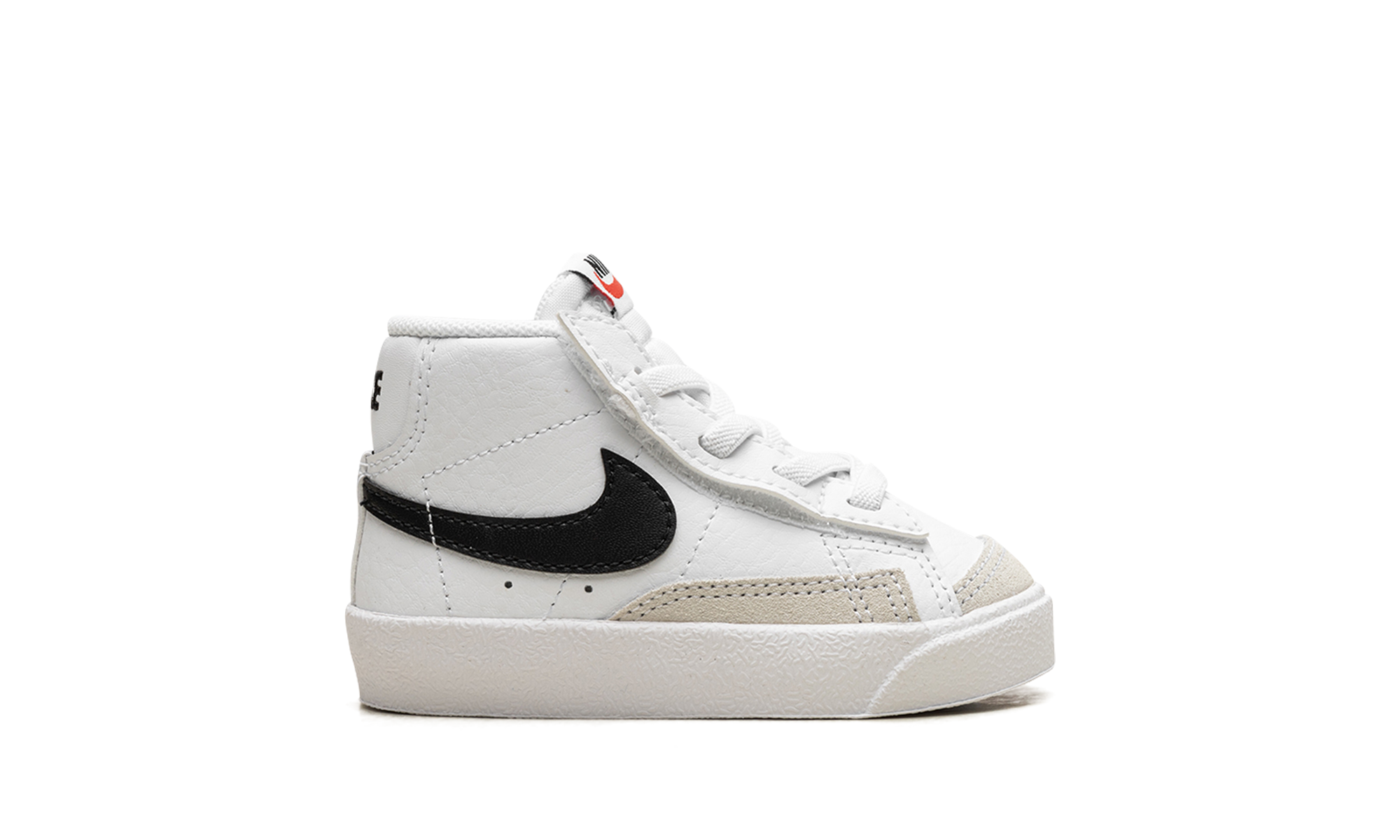 Blazer Mid '77 "White/black" DA4088 100