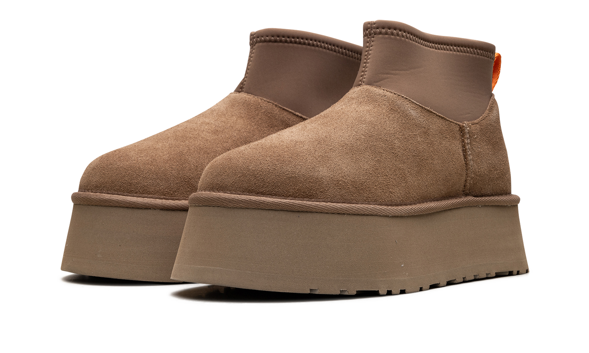 Classic Mini Dipper Boot Women "Chestnut" 1168170 CHE