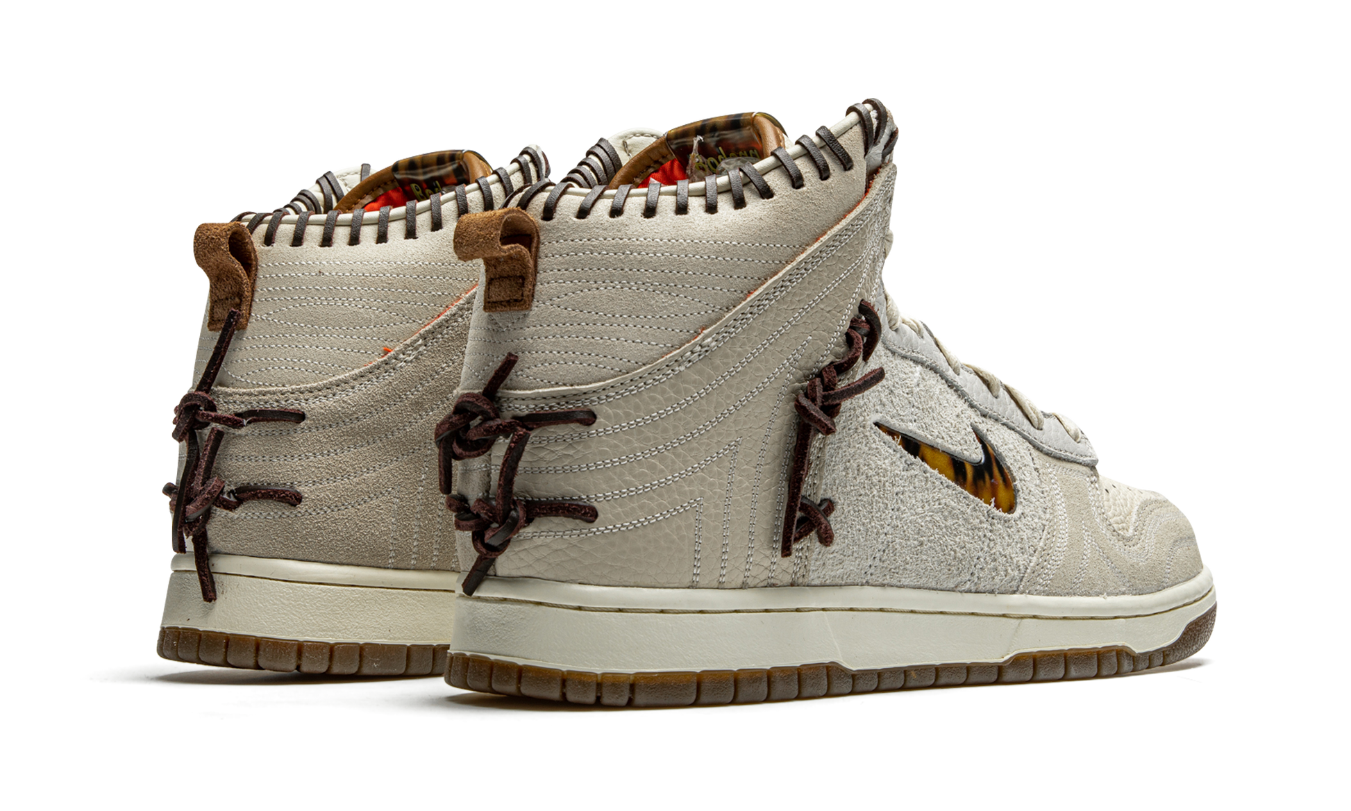 Dunk High "Bodega - friends & family" CZ8125 100