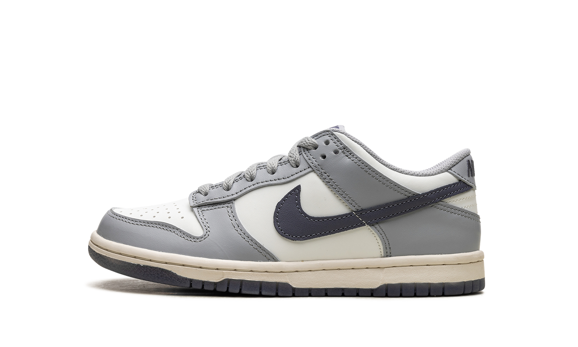 Dunk Low "Light carbon" FB9109 101