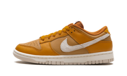 Dunk Low "Monarch" HJ9121 815