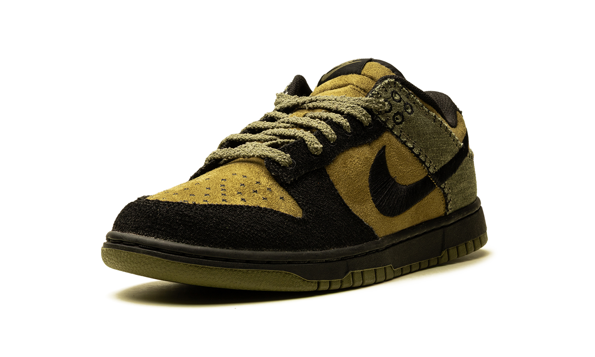 Dunk Low RETRO Se "Camo olive" HV4452 300