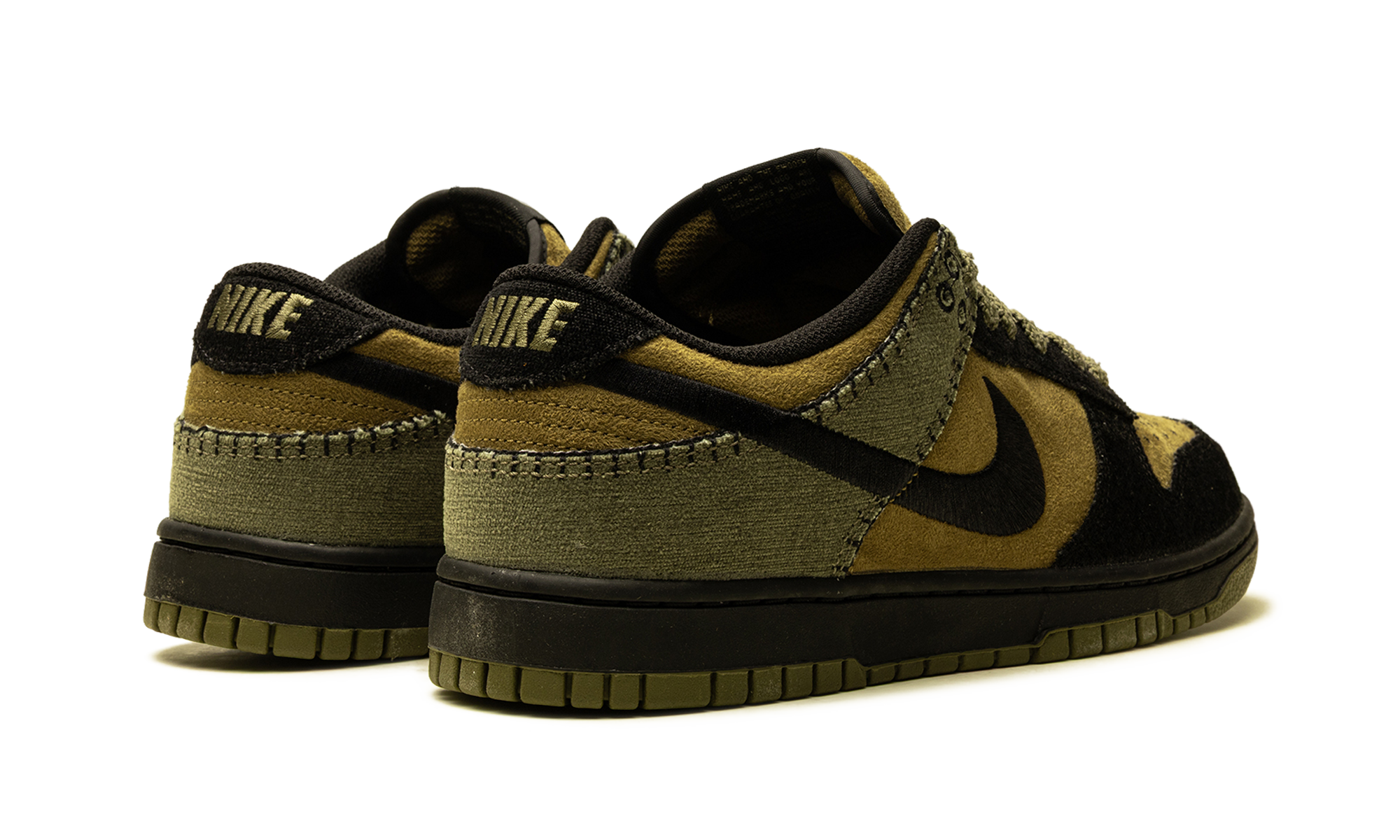 Dunk Low RETRO Se "Camo olive" HV4452 300