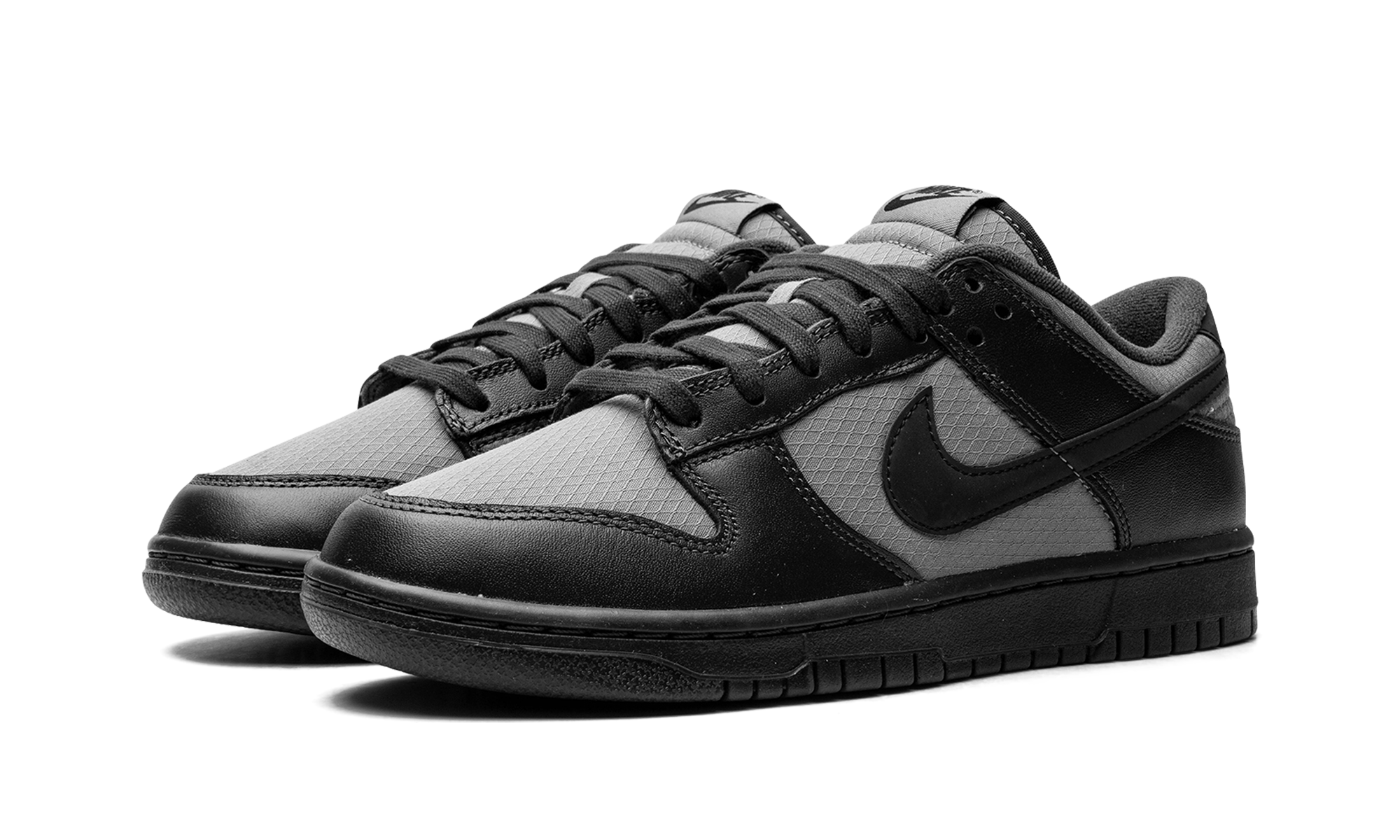 Dunk Low RETRO Se "Off noir smoke grey" FZ3052 001