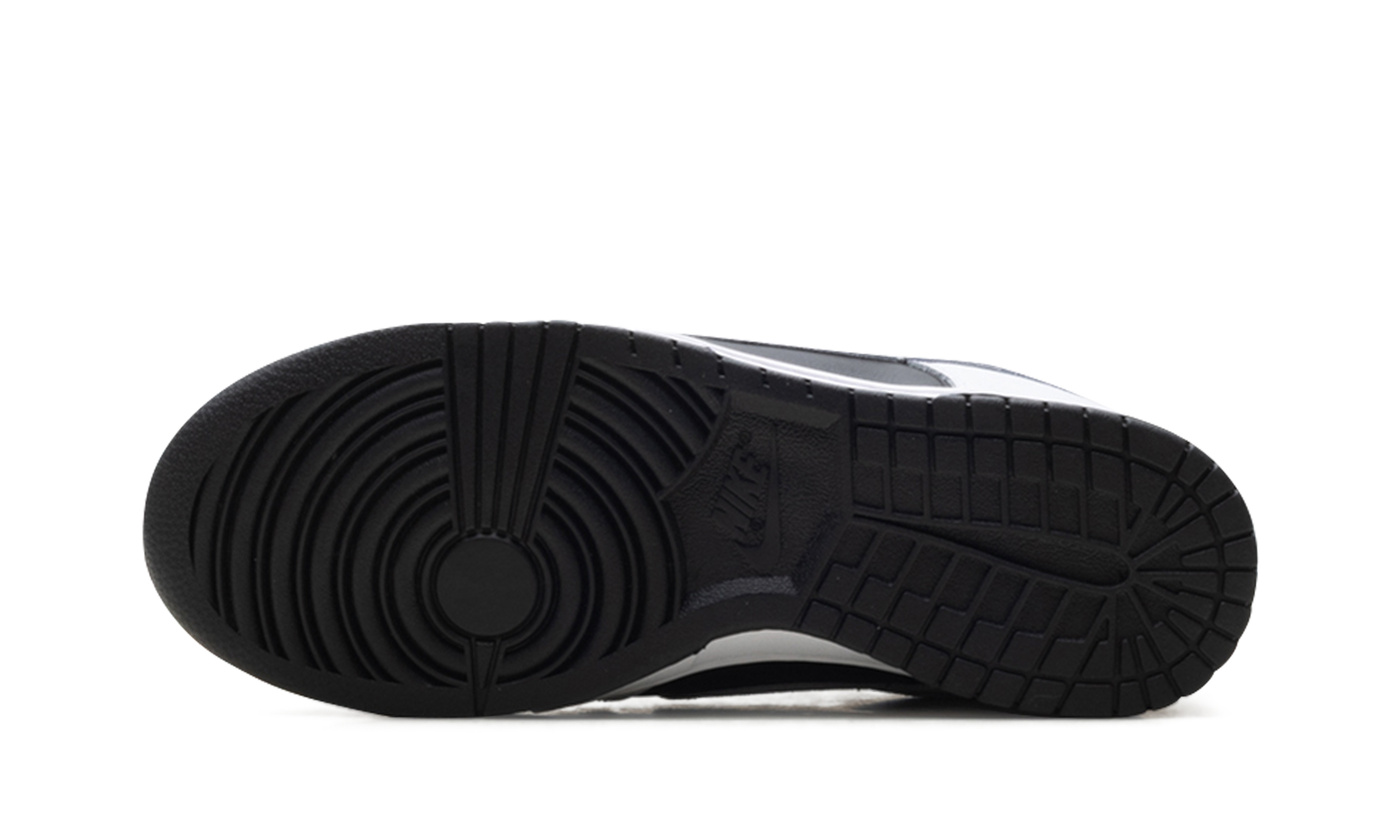 Dunk Low "Reverse panda 2.0" IB4620 141
