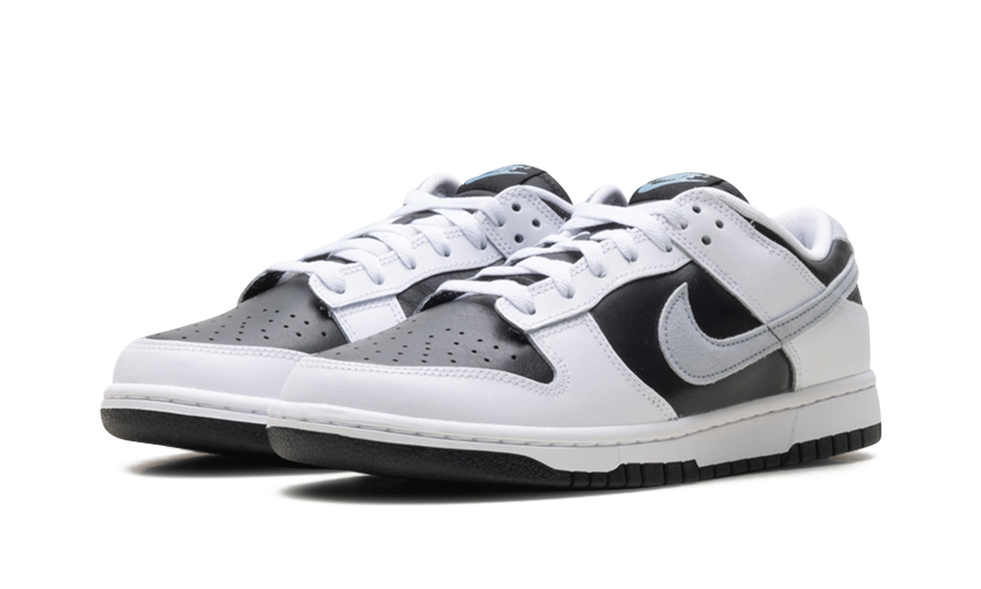 Dunk Low "Reverse panda 2.0" IB4620 141