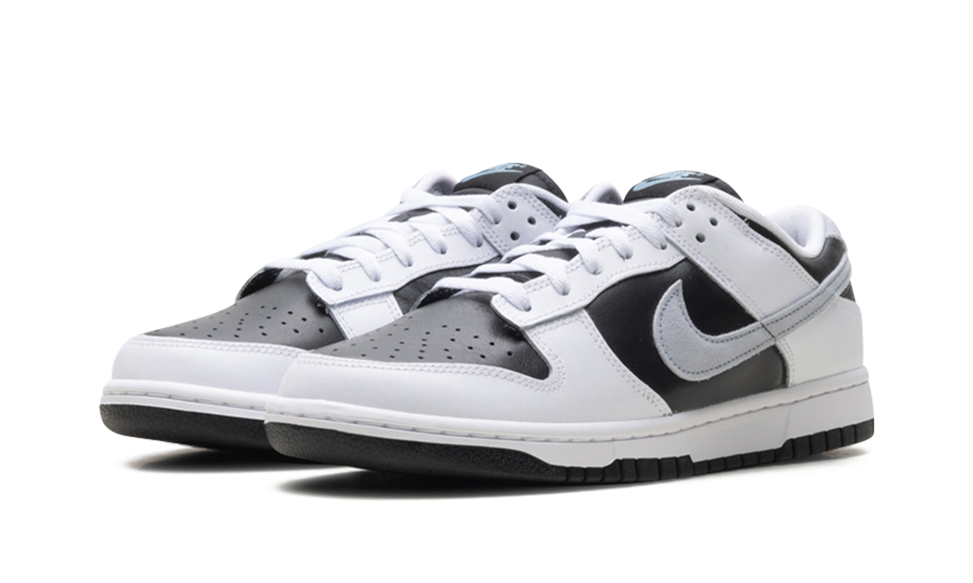 Dunk Low "Reverse panda 2.0" IB4620 141