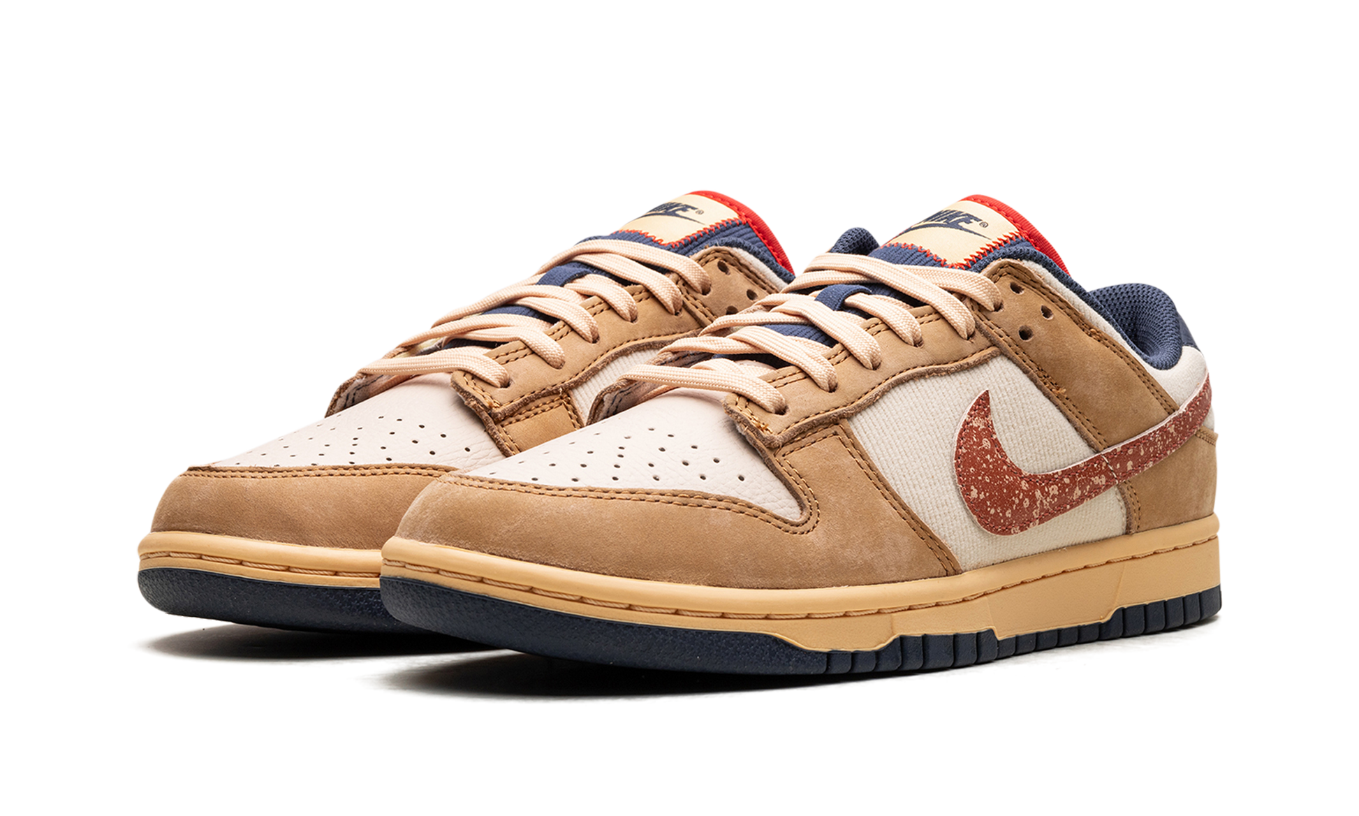 Dunk Low "Wheat/sanddrift" HQ3640 790