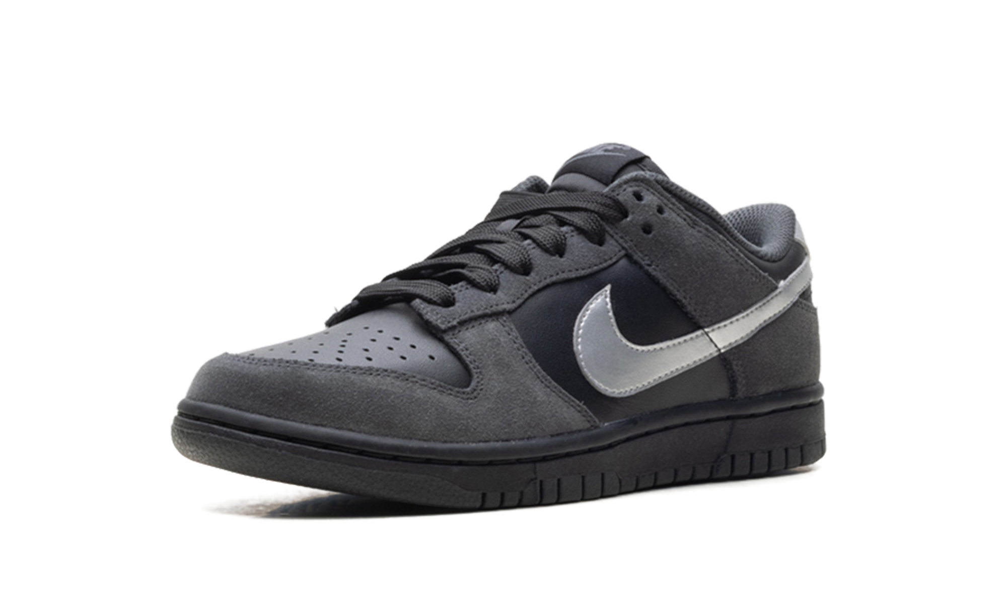 Dunk Low Women "Anthracite / metallic silver" II7636 001