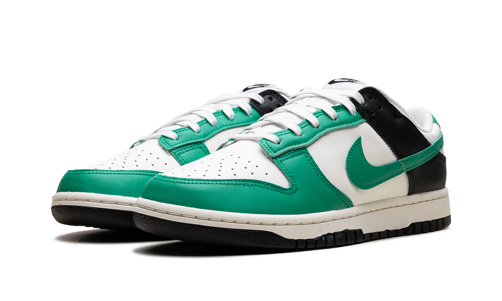 Dunk Low Women "Celtics" IB4363 133