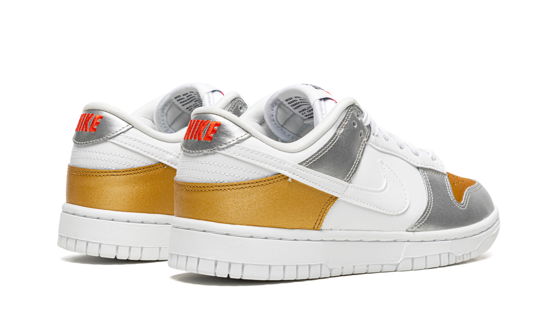 Dunk Low Women "Gold white silver" DH4403 700