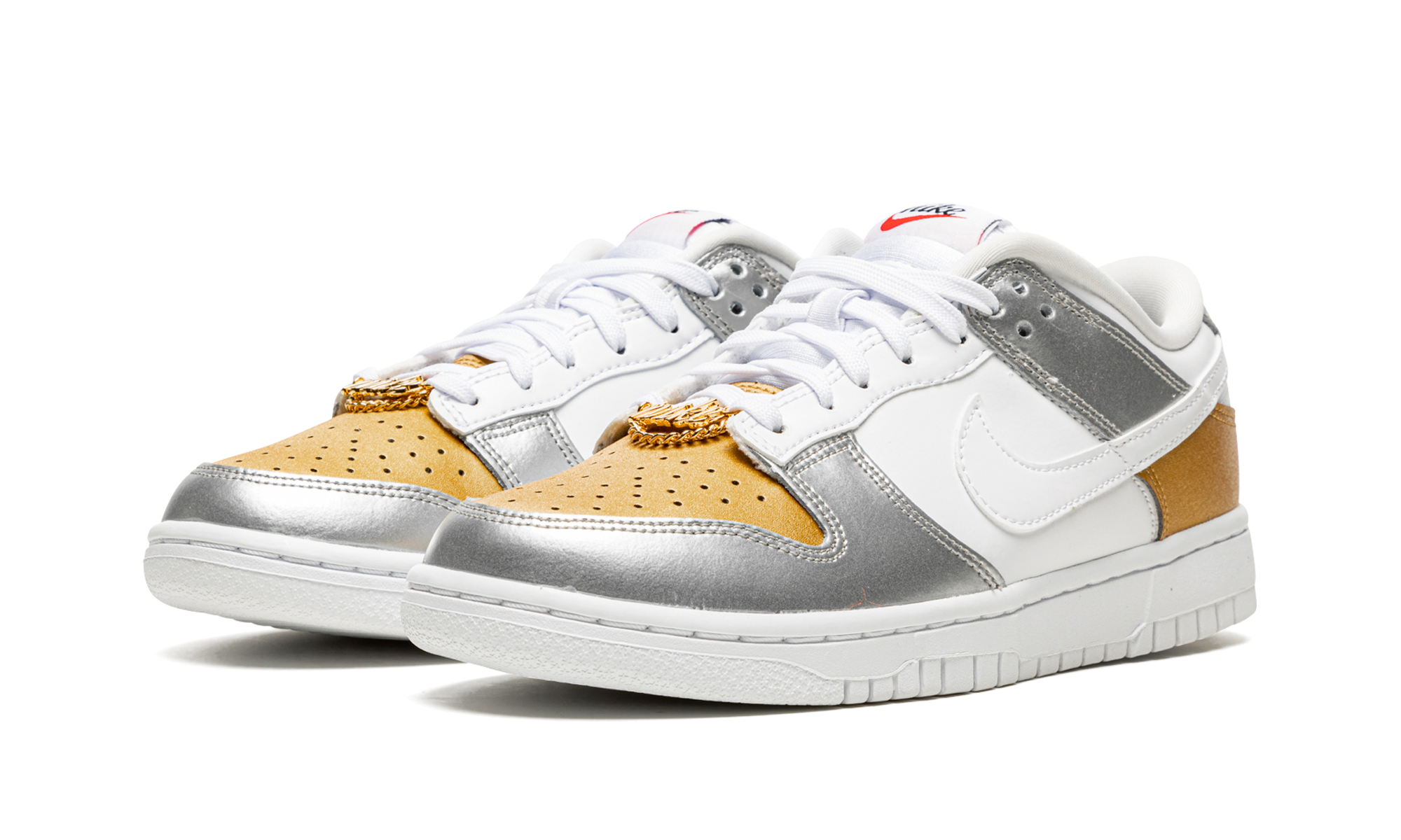 Dunk Low Women "Gold white silver" DH4403 700