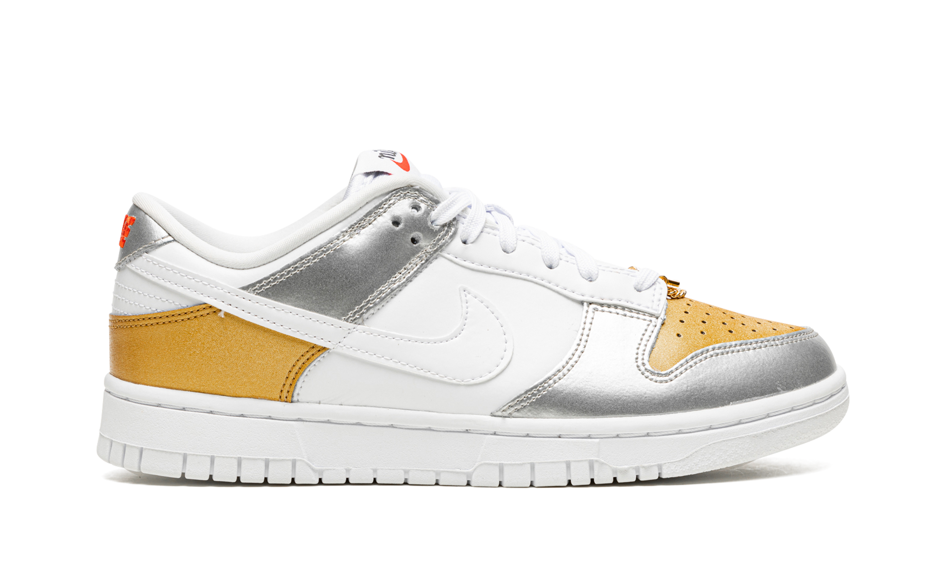 Dunk Low Women "Gold white silver" DH4403 700