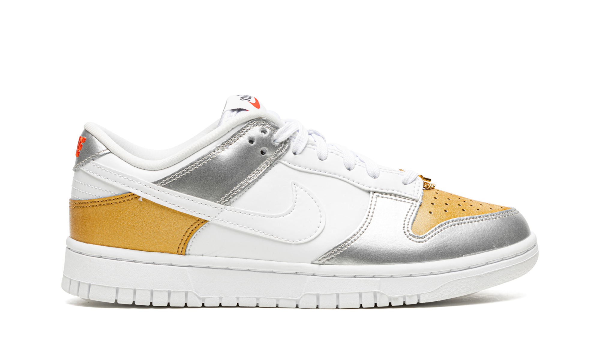 Dunk Low Women "Gold white silver" DH4403 700