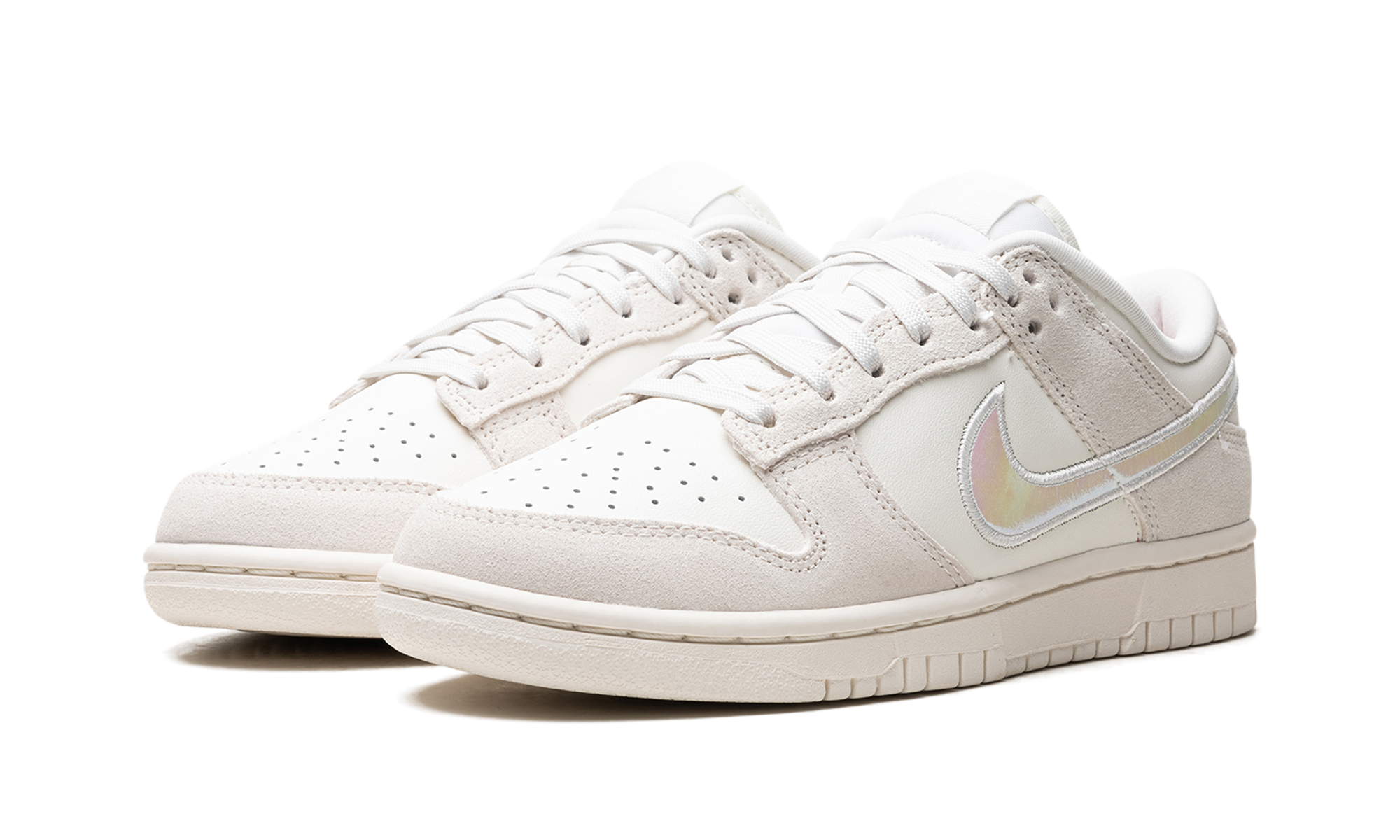 Dunk Low Women "Ridescent swoosh" HF5074 133