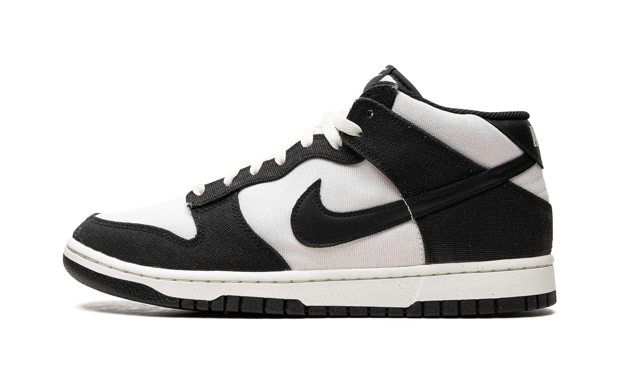 Dunk Mid "Black / white" DV0830 102
