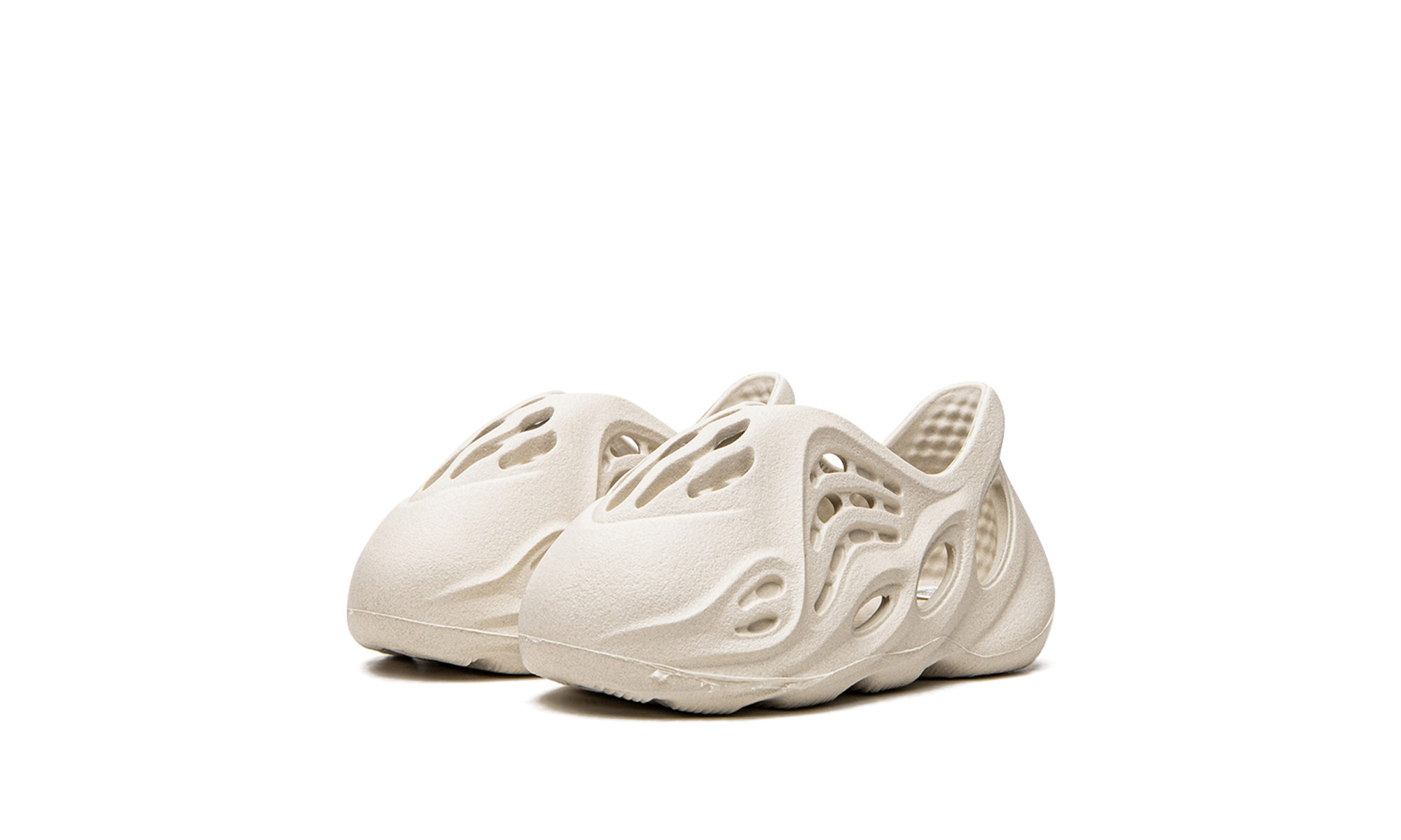 Foam Rnnr "Sand" GW7231