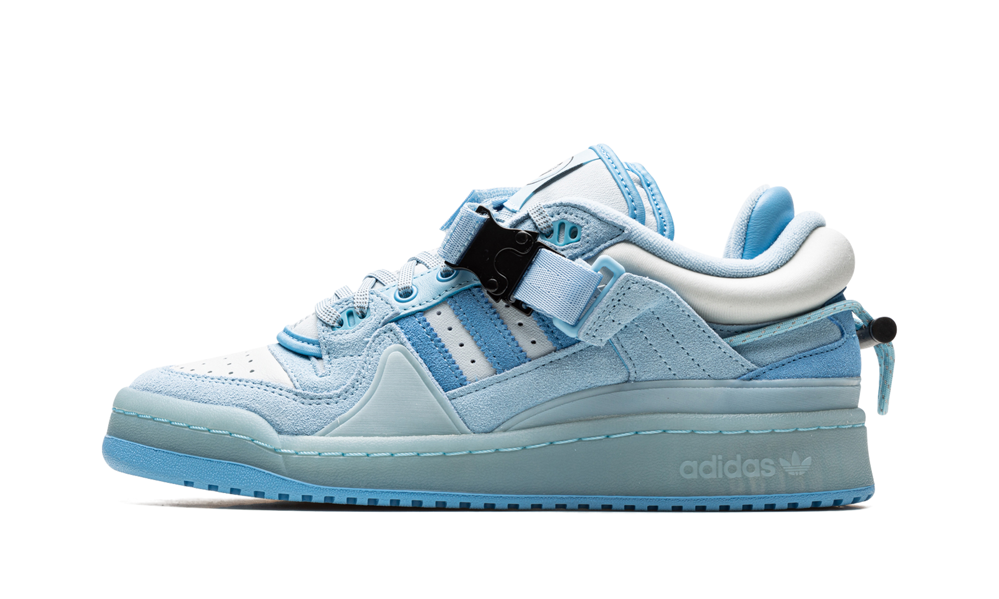 Forum Buckle Low "Bad bunny - blue tint" GY9693