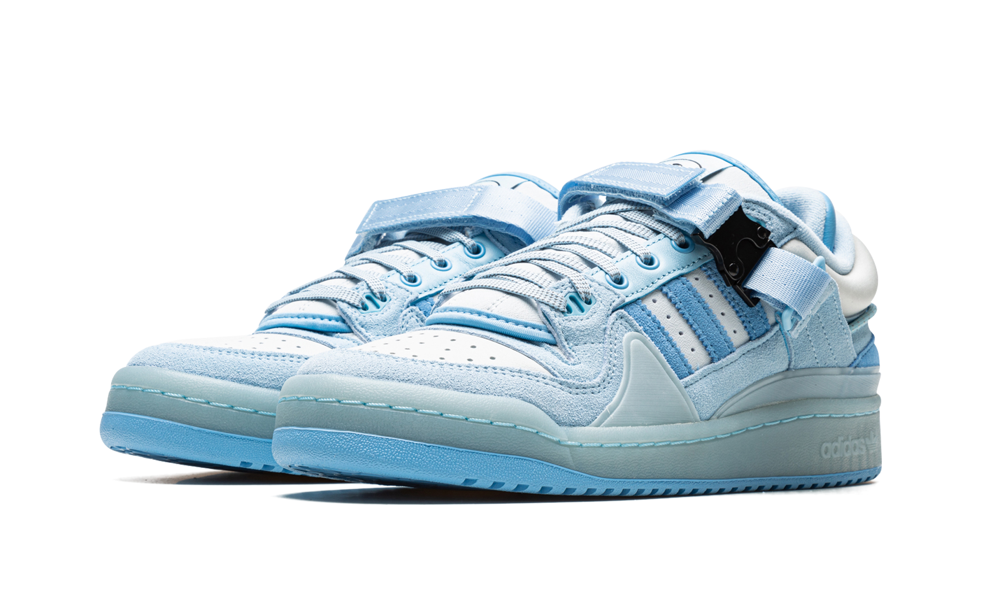Forum Buckle Low "Bad bunny - blue tint" GY9693