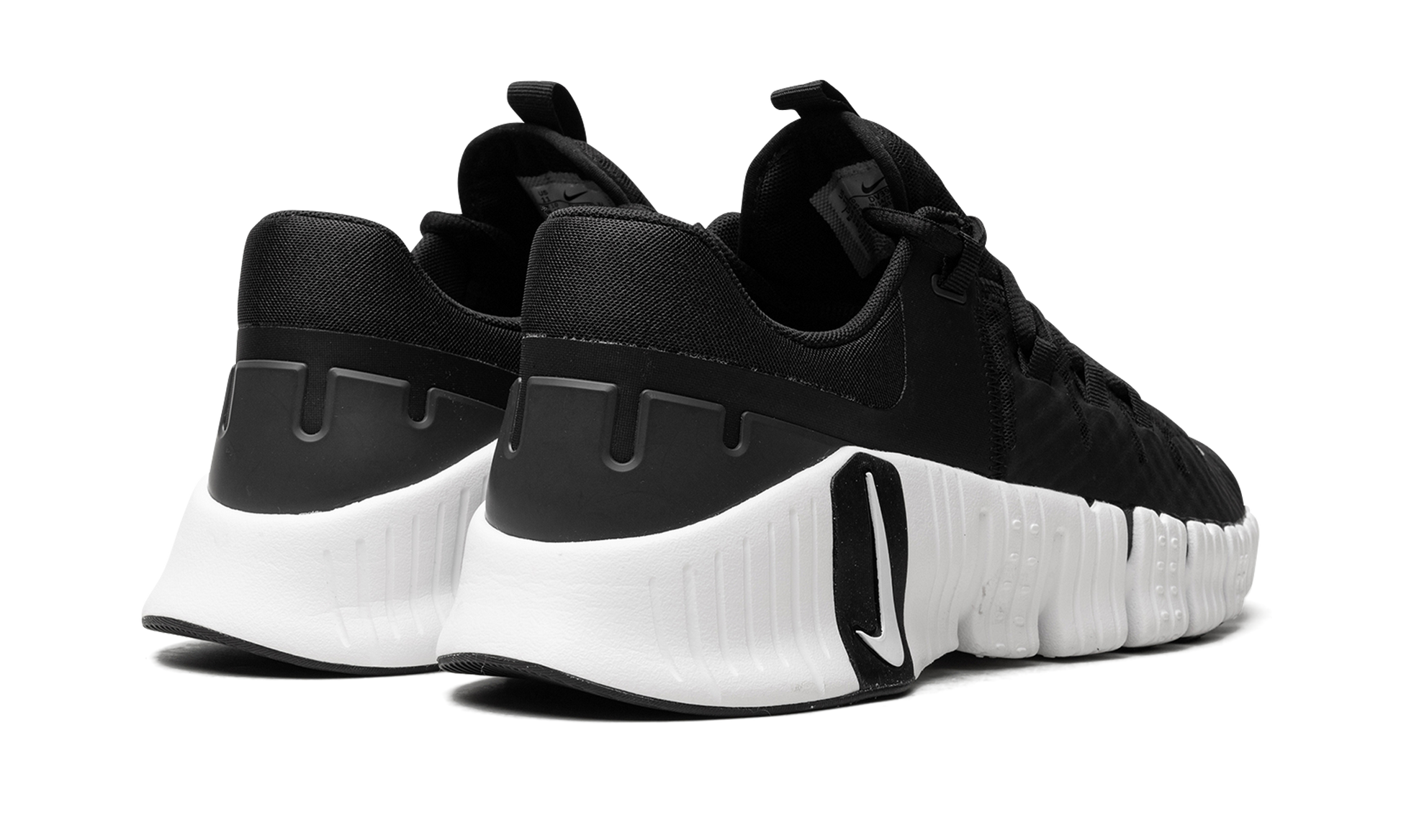 Free Metcon 5 "Black / white" DV3949 001