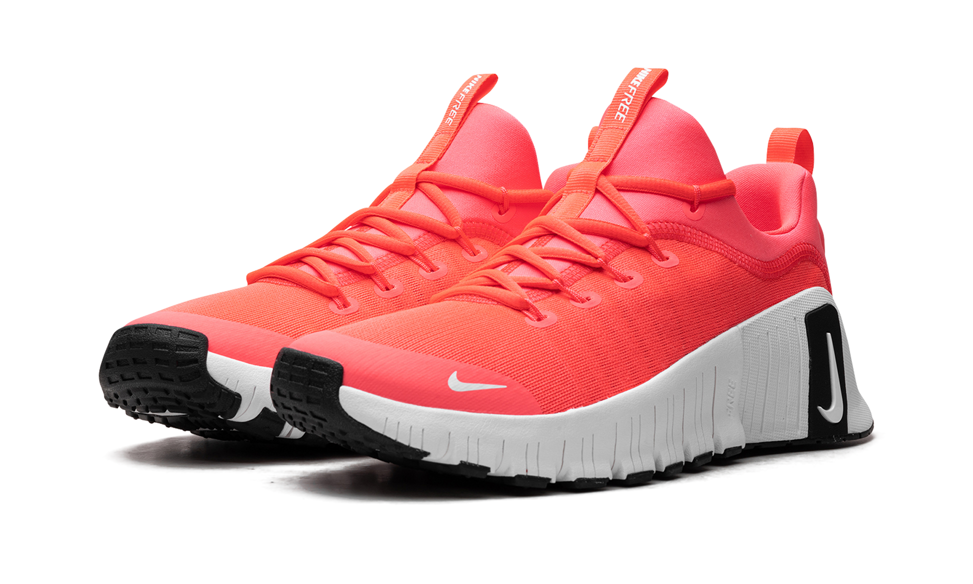 Free Metcon 6 Women "Hot punch" FJ7126 600