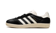 Gazelle Indoor "Black / cream white" JQ8385