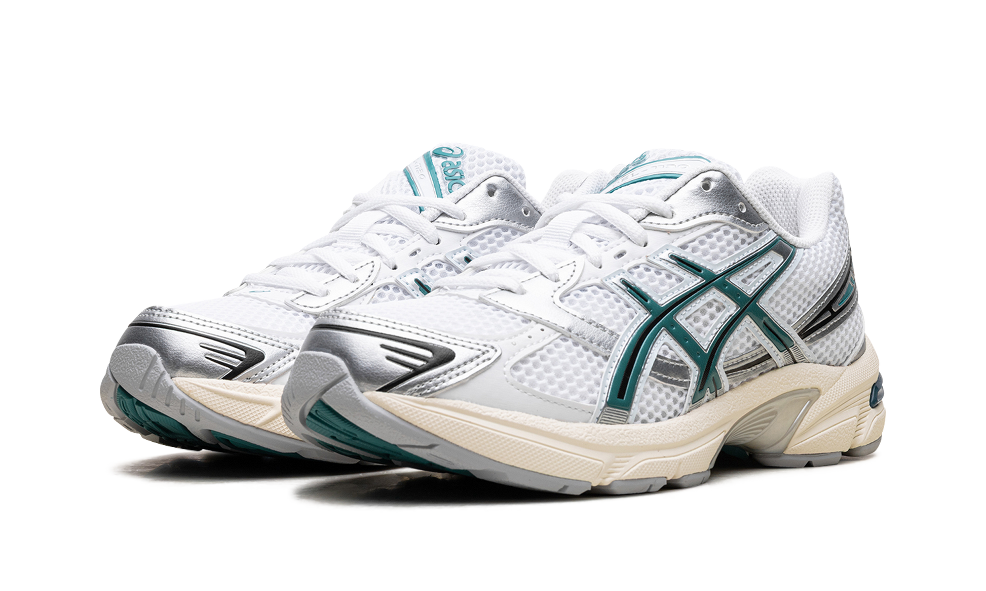 Gel-1130 "White rainy lake" 1203A609 100
