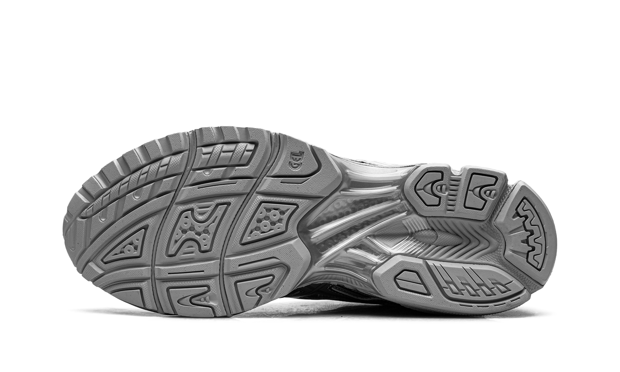 Gel-Nimbus 10.1 "Kimhēkim - Pure Silver"
