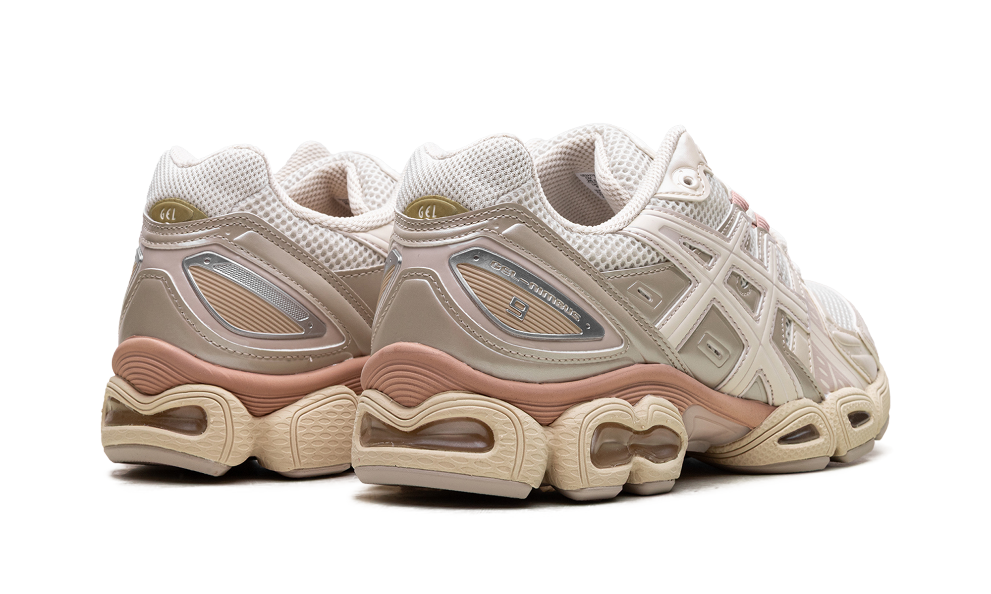 Gel Nimbus 9 Women "Pale oak / cream" 1202A278 201