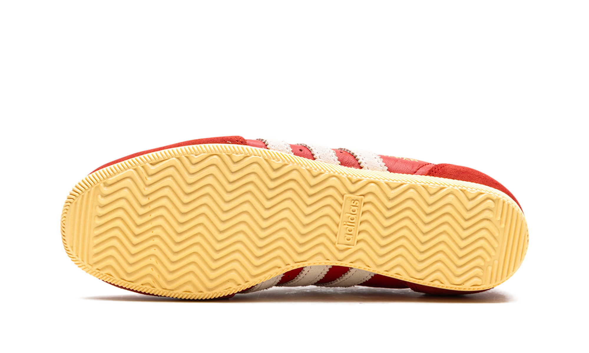 Japan Women "Better scarlet off white" IG4507