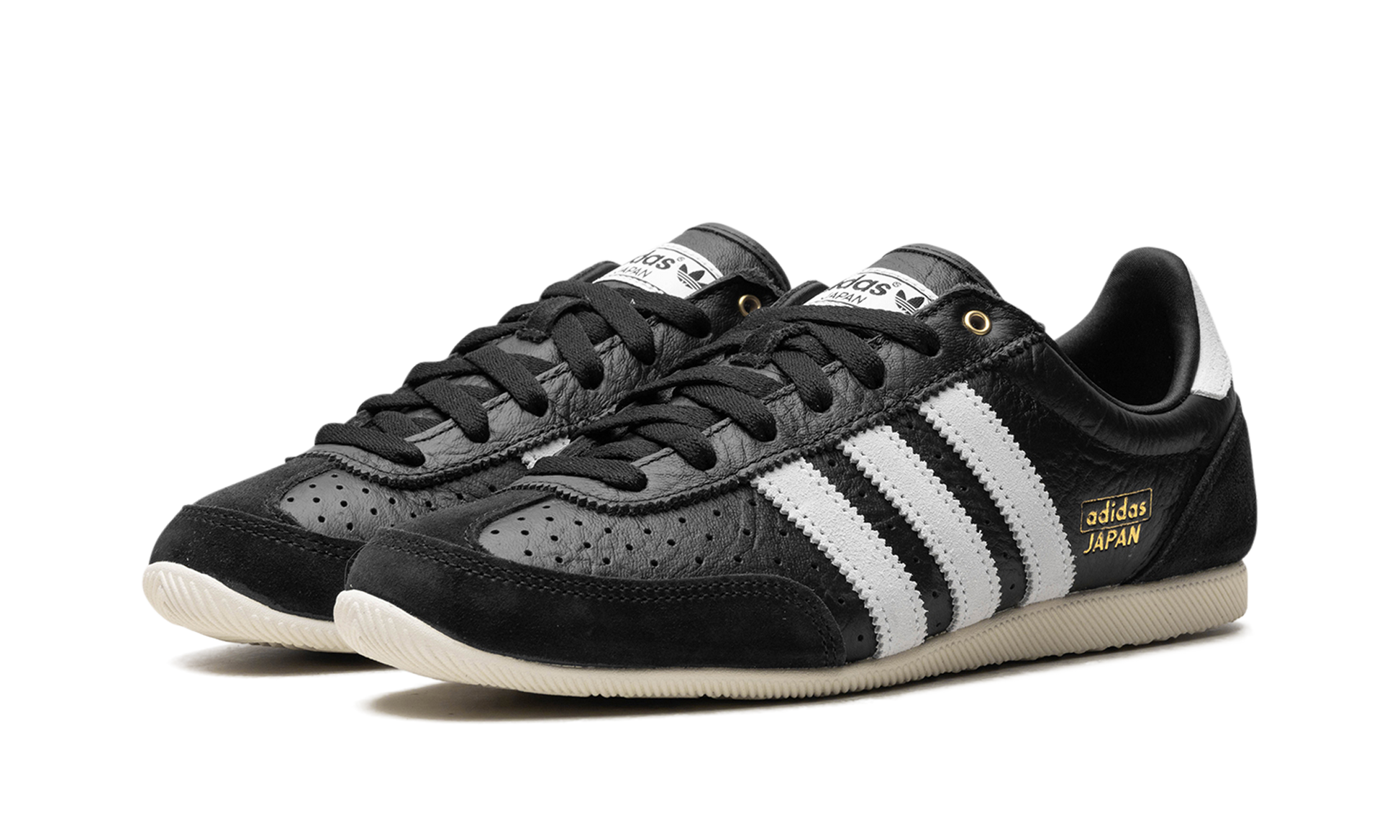 Japan Women "Core black cloud white" IH5490
