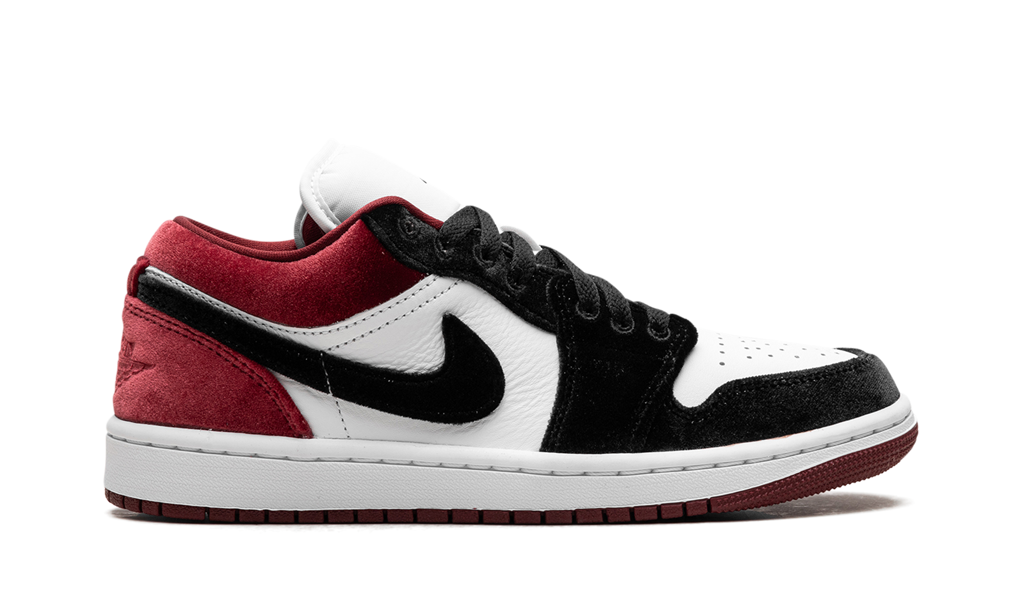 Jordan 1 Low Se Women "Velvet black toe" FZ3242 001