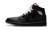 Jordan 1 Mid Se "Black metallic reimagined" HV5177 010