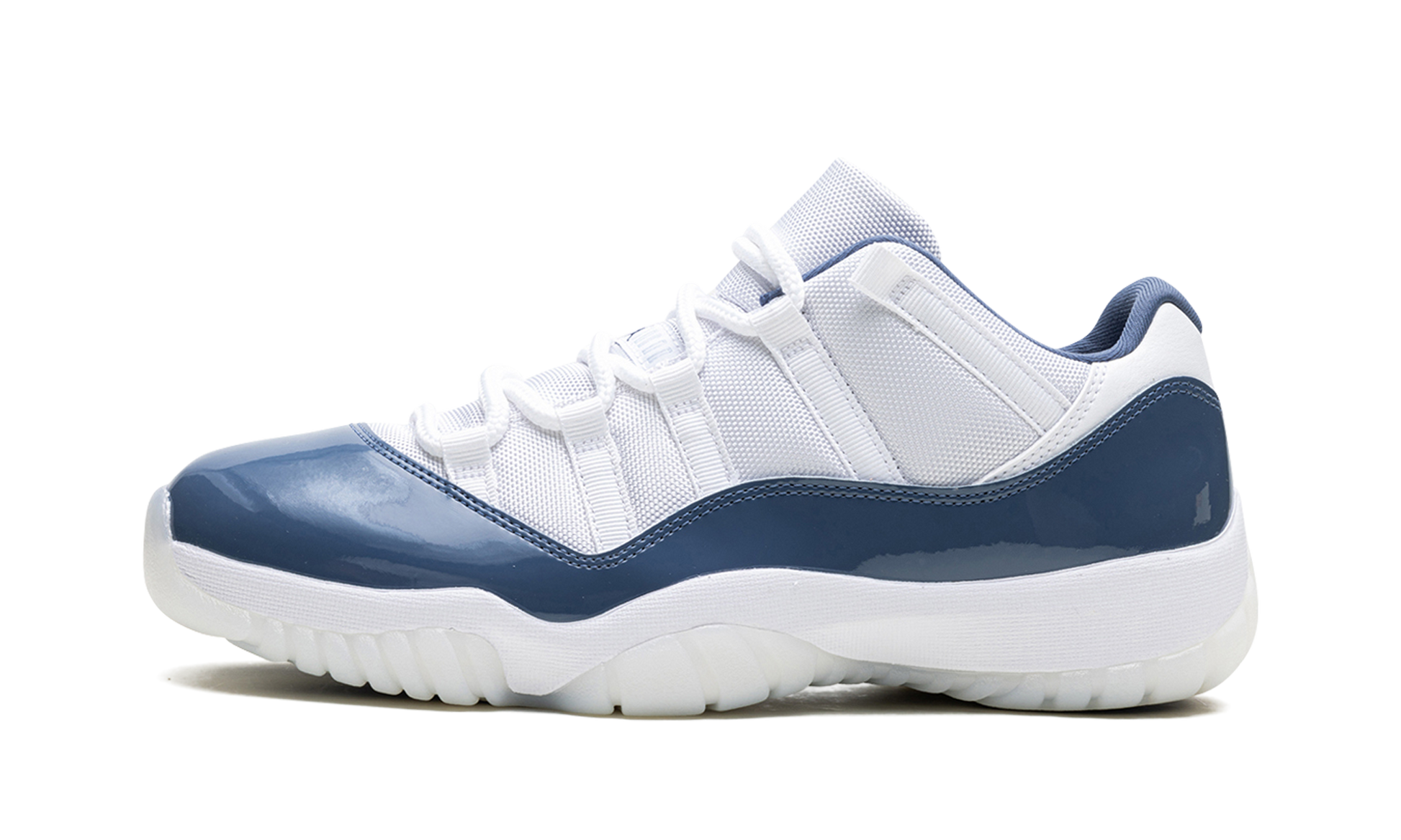 Jordan 11 RETRO Low "Diffused blue" FV5104 104