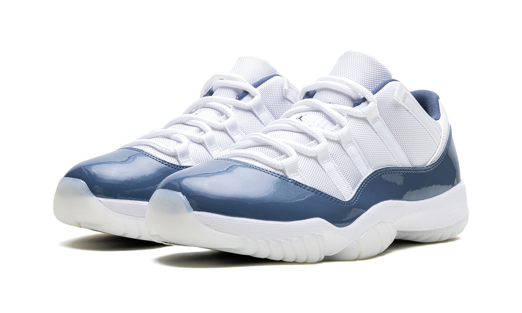 Jordan 11 RETRO Low "Diffused blue" FV5104 104